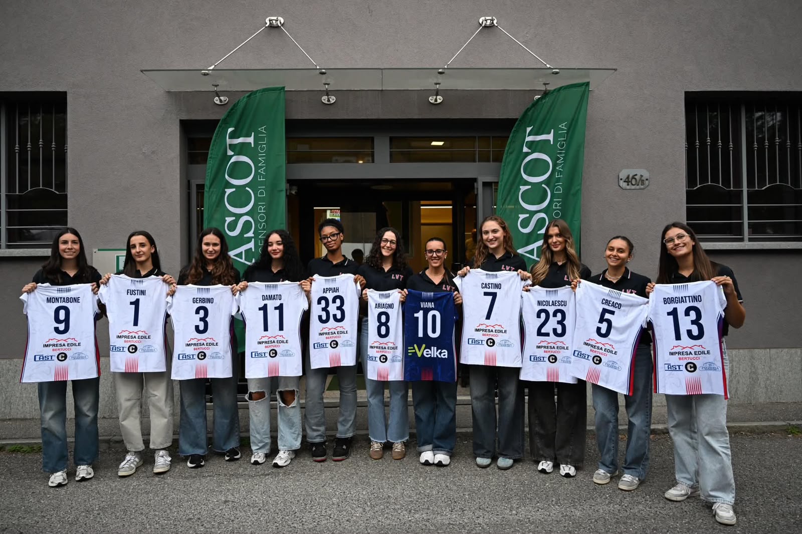 Presentazione Nuova Divisa 2026 2027 nella sede di ASCOT ASCENSORI